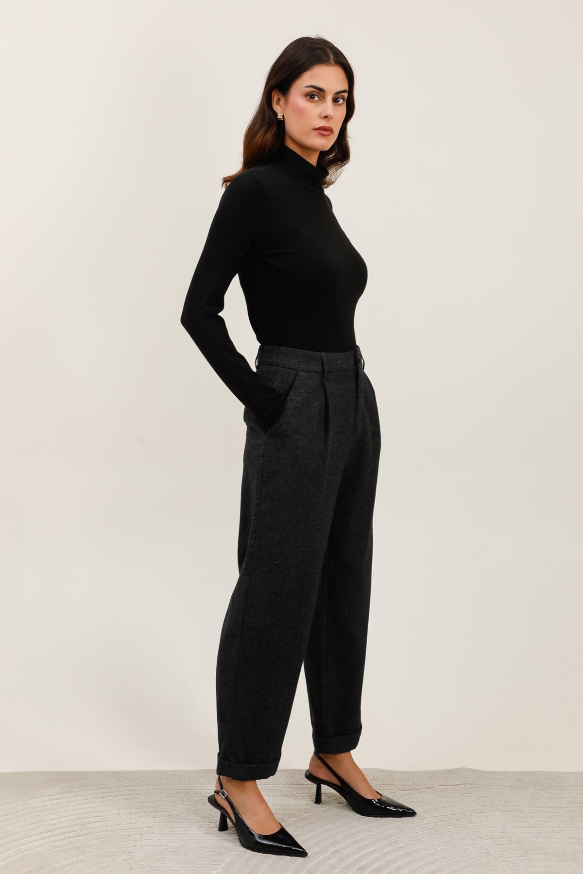 5925 Pantalon forme tailleur