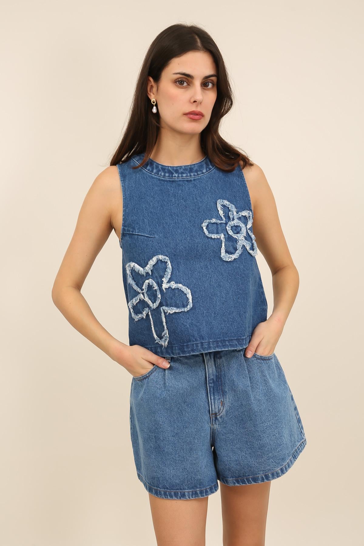 5986 Top denim à fleurs