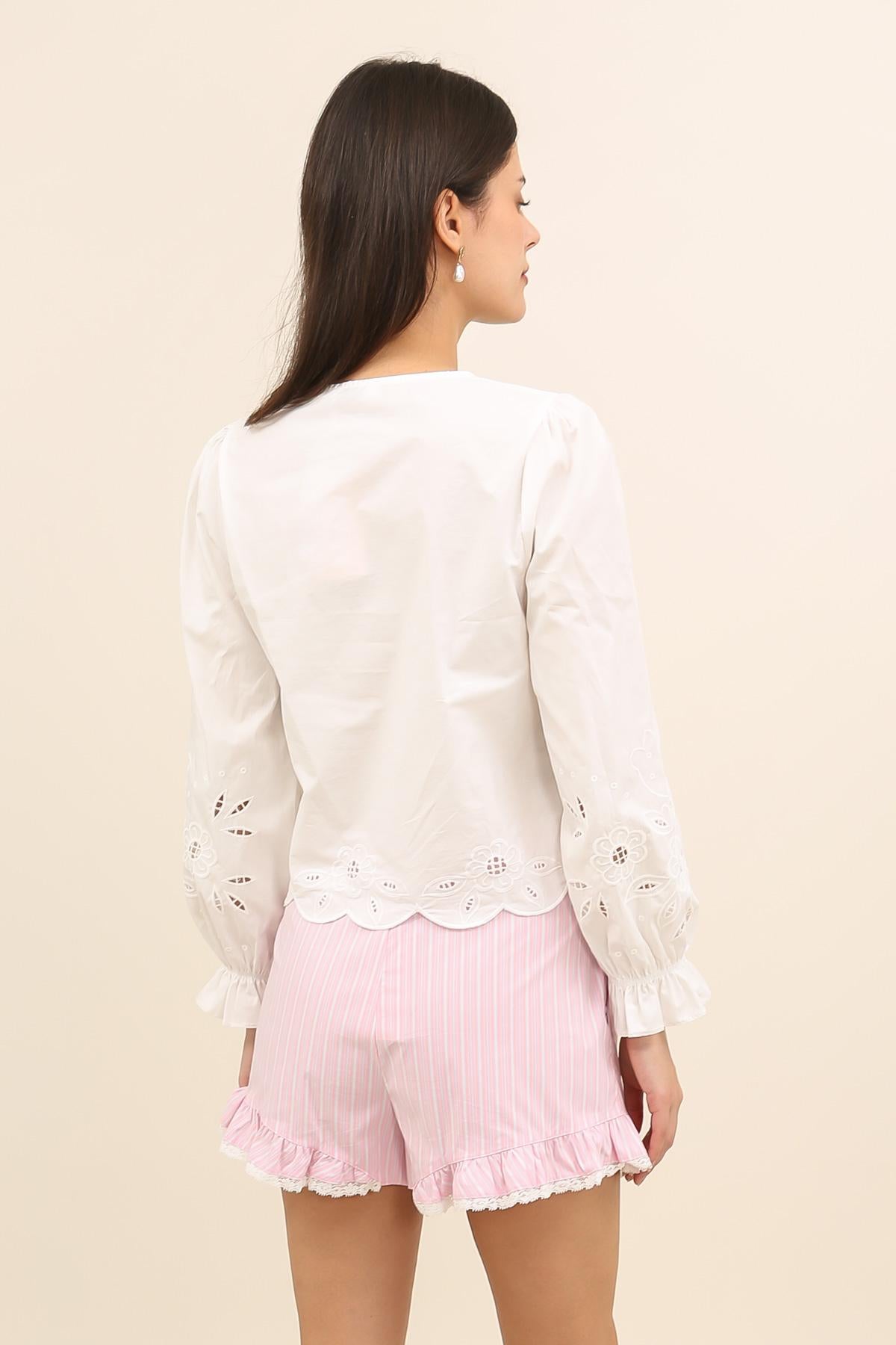 6025 Pantalones cortos a rayas