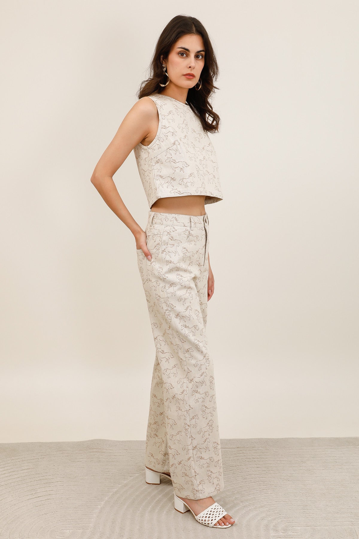 Women's Straight-Leg Trousers in Horse Jacquard - 6112