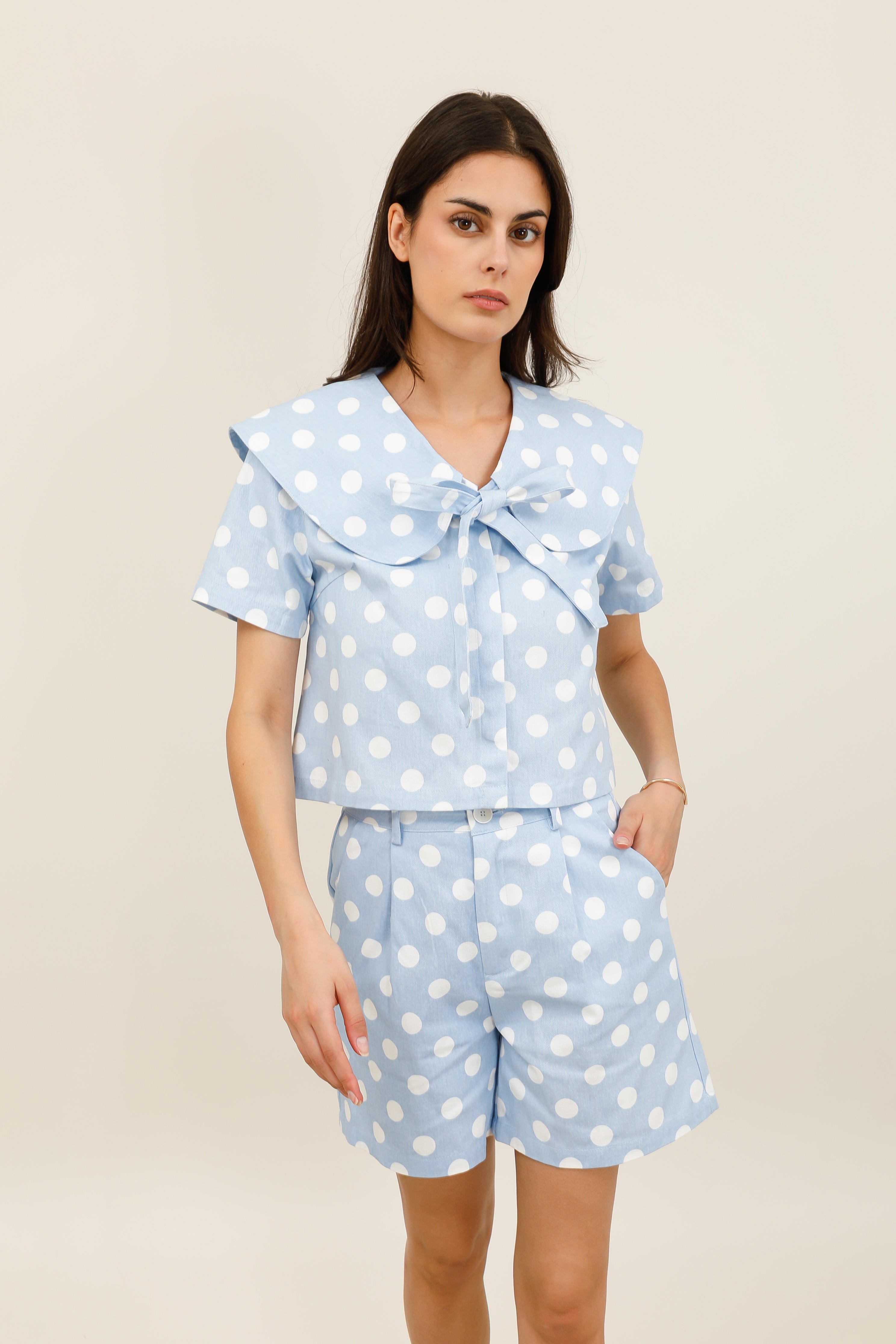 Top à pois col oversize - 6117