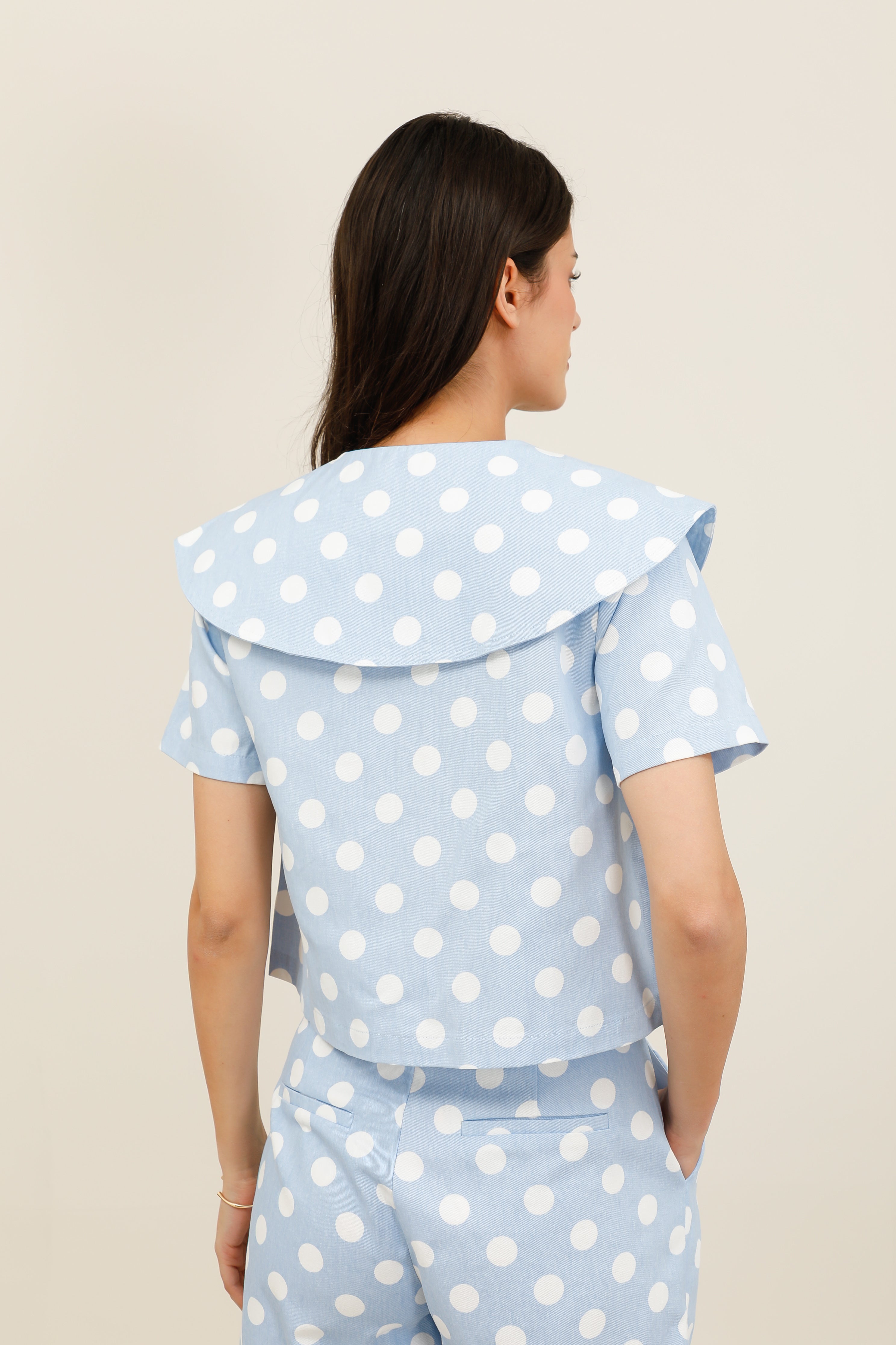 Top à pois col oversize - 6117