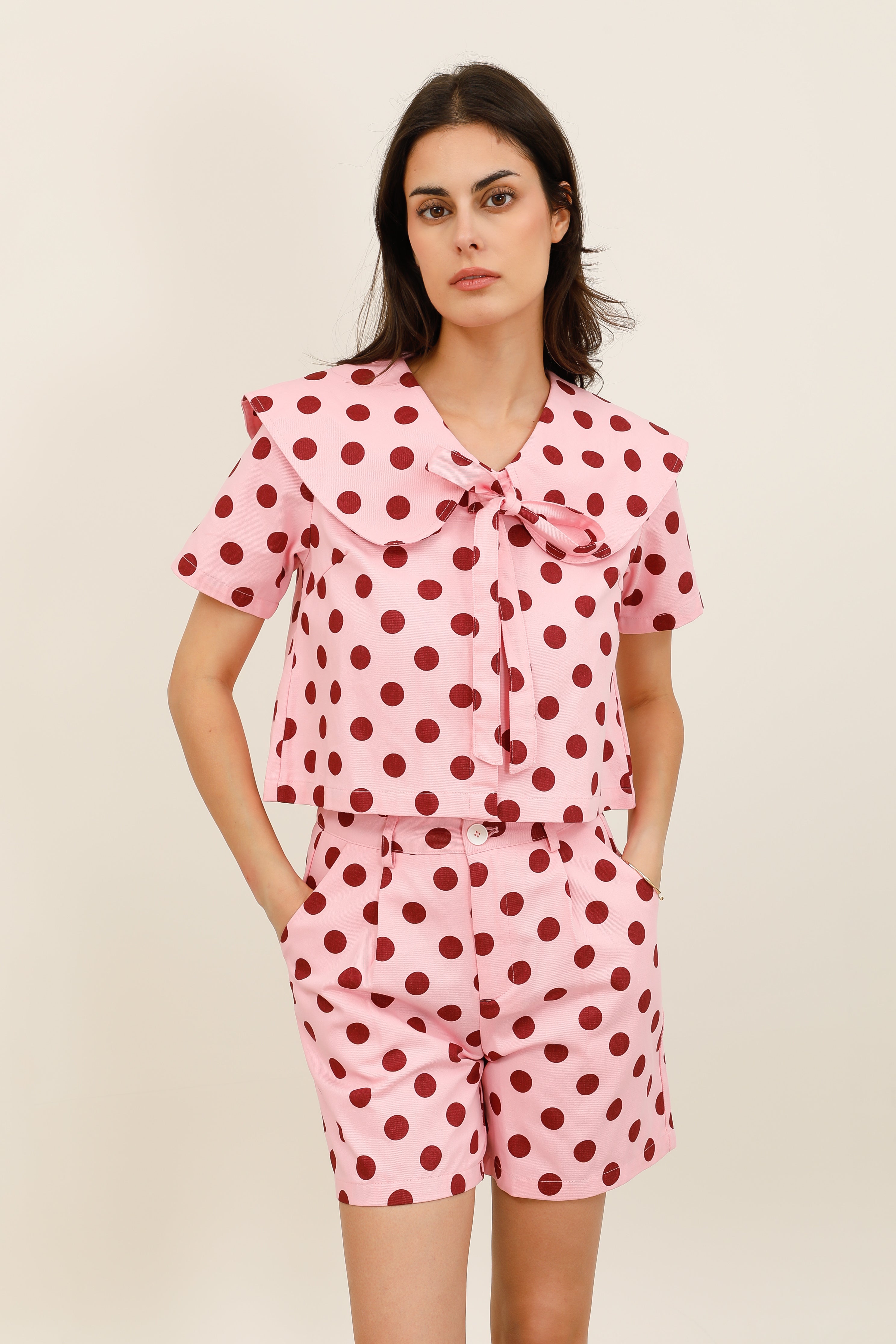 Top à pois col oversize - 6117