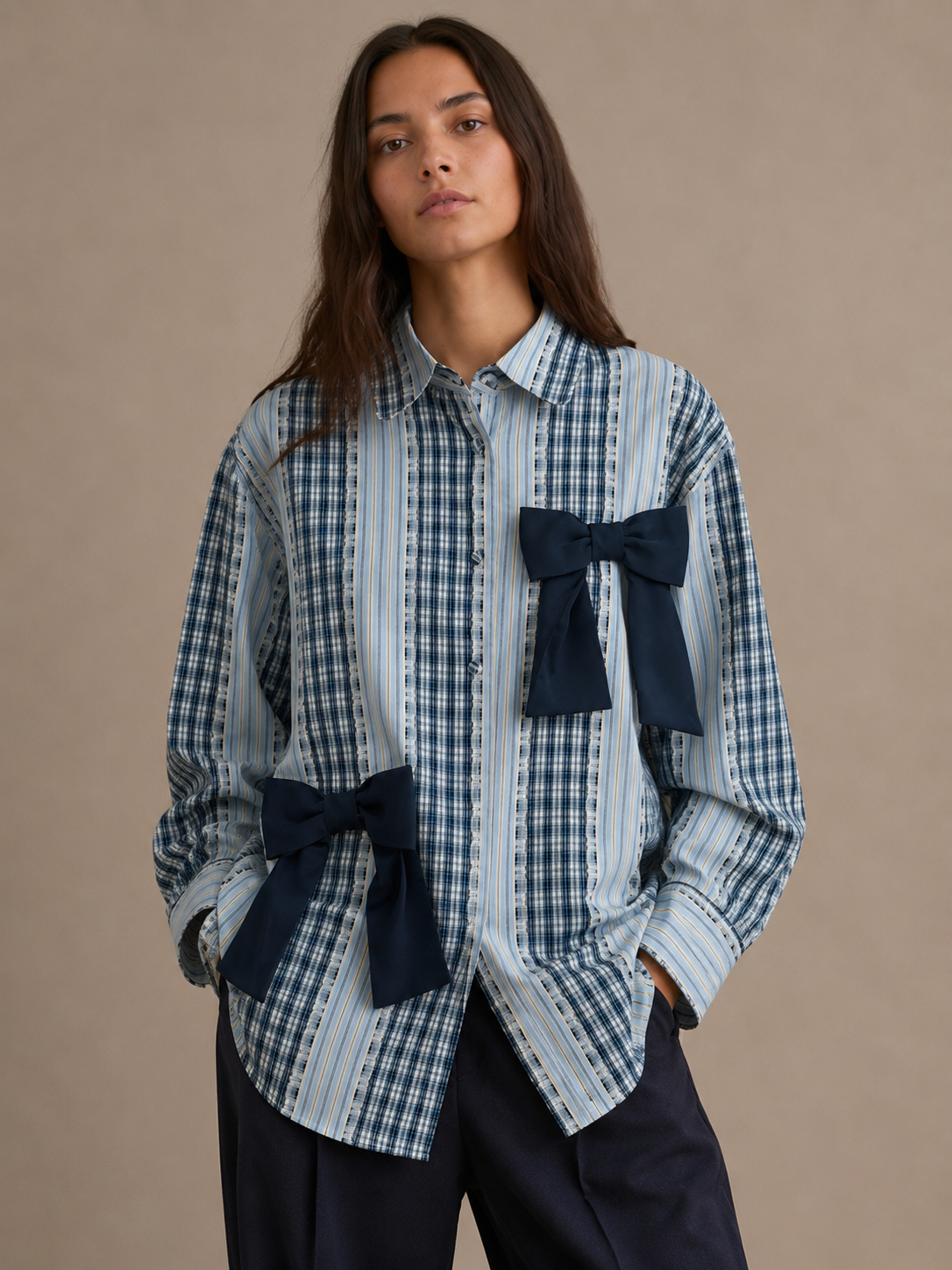 Blusa de mujer a rayas y cuadros patchwork con lazos de satén - 6161