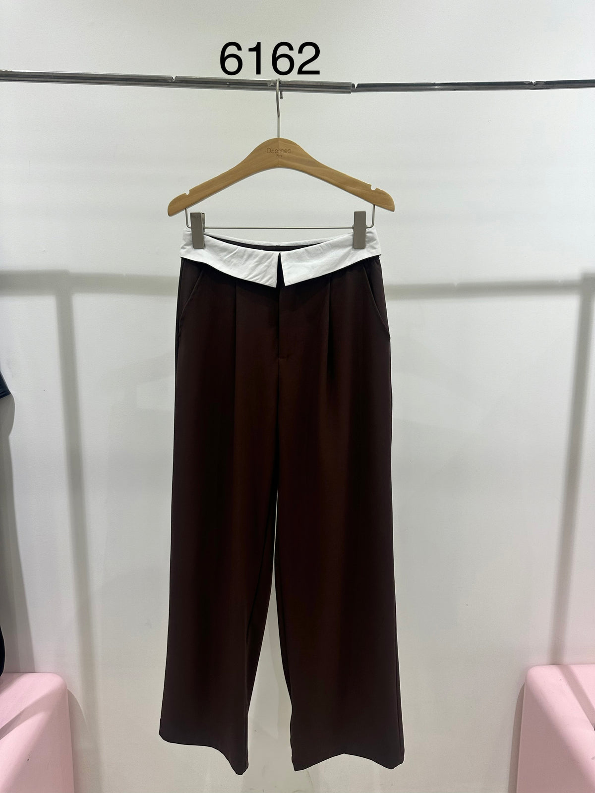 Pantalon Large à Revers Contrastant à la Taille - 6162