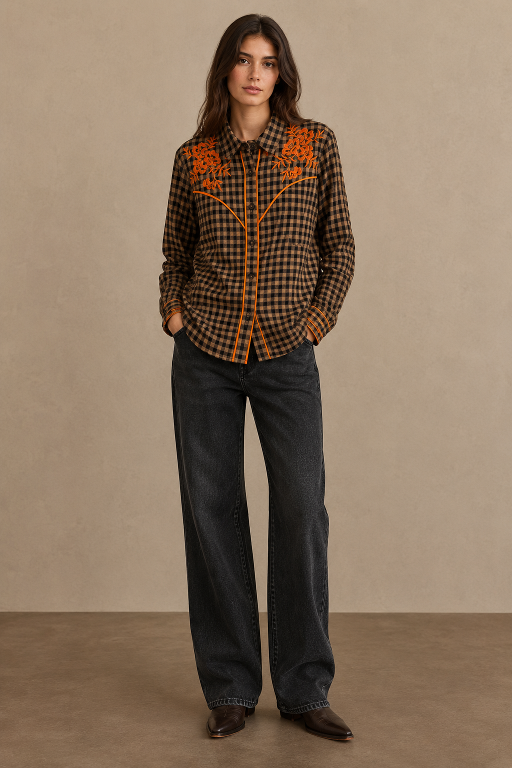 Camisa vaquera a cuadros con bordados florales en contraste - 6186