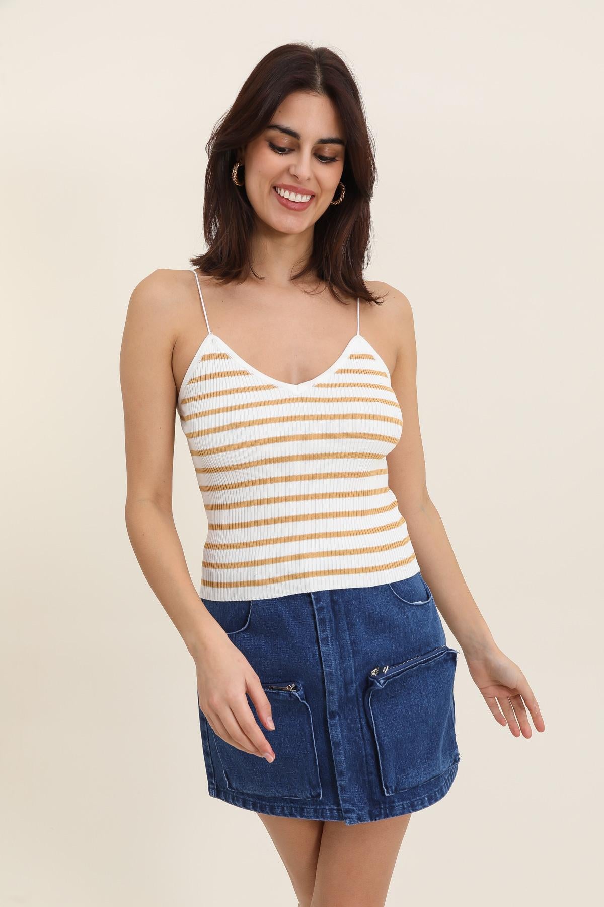 A1337 Débardeur en maille