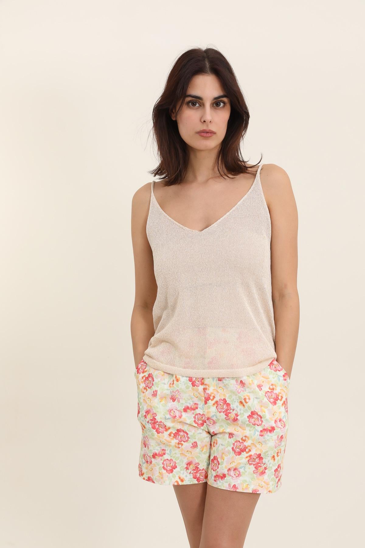 A1352 Débardeur en maille