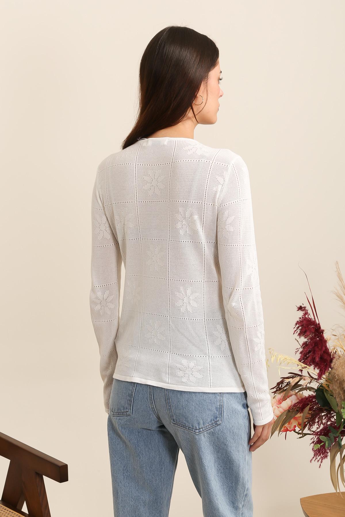 A1506 Pull en maille