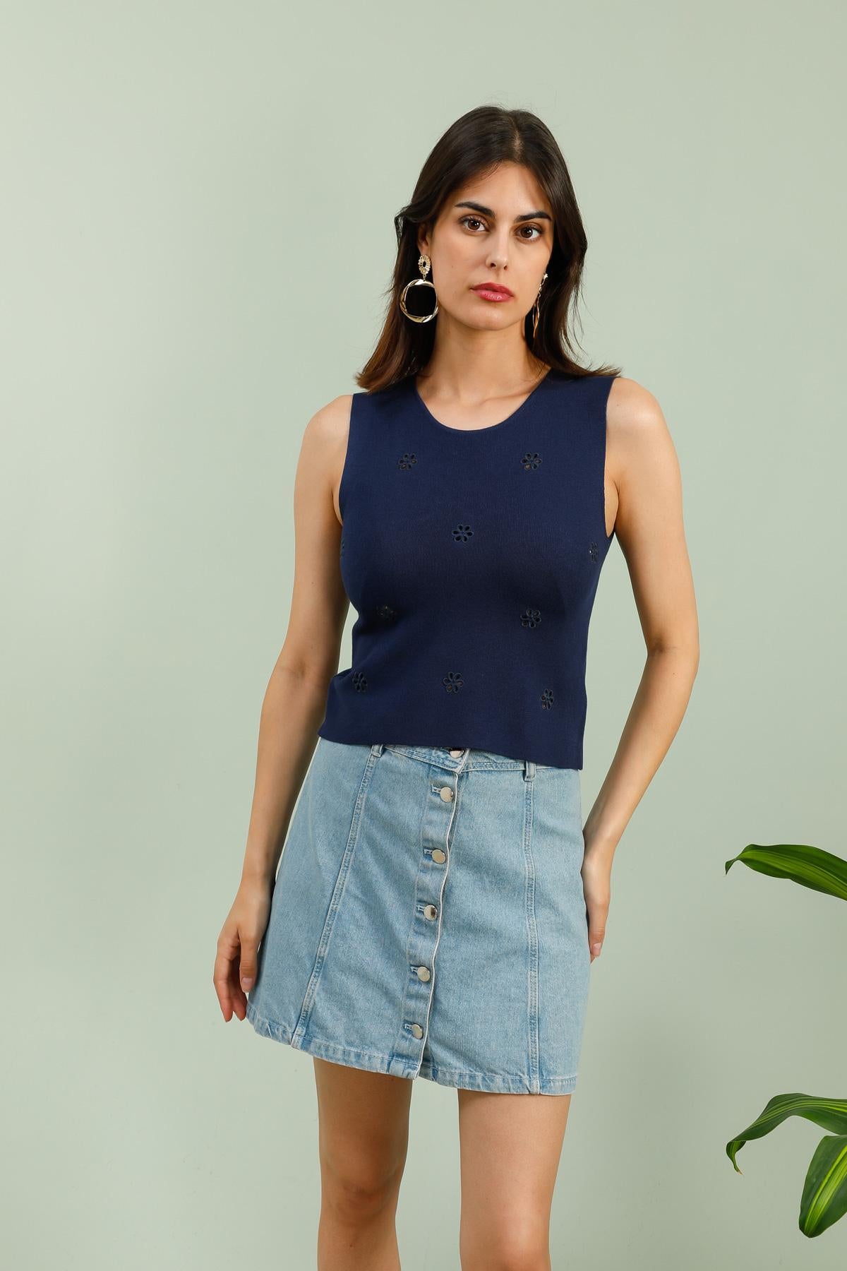 A1535 Débardeur en maille