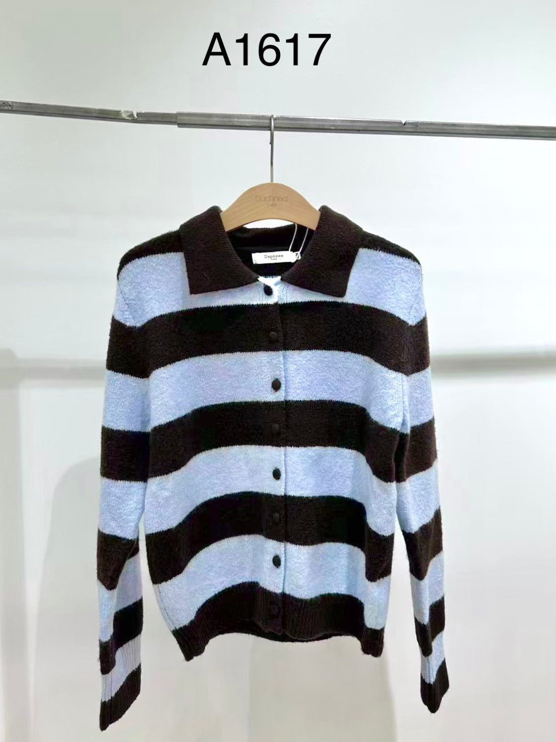Fluffy Striped Knitted Cardigan with Shirt Collar - A1617